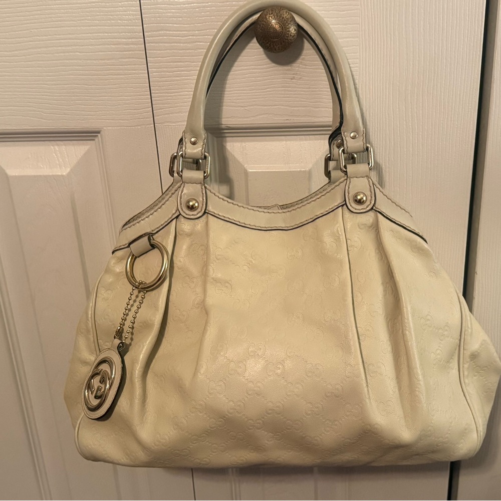 Gucci Cream Shoulder Bag